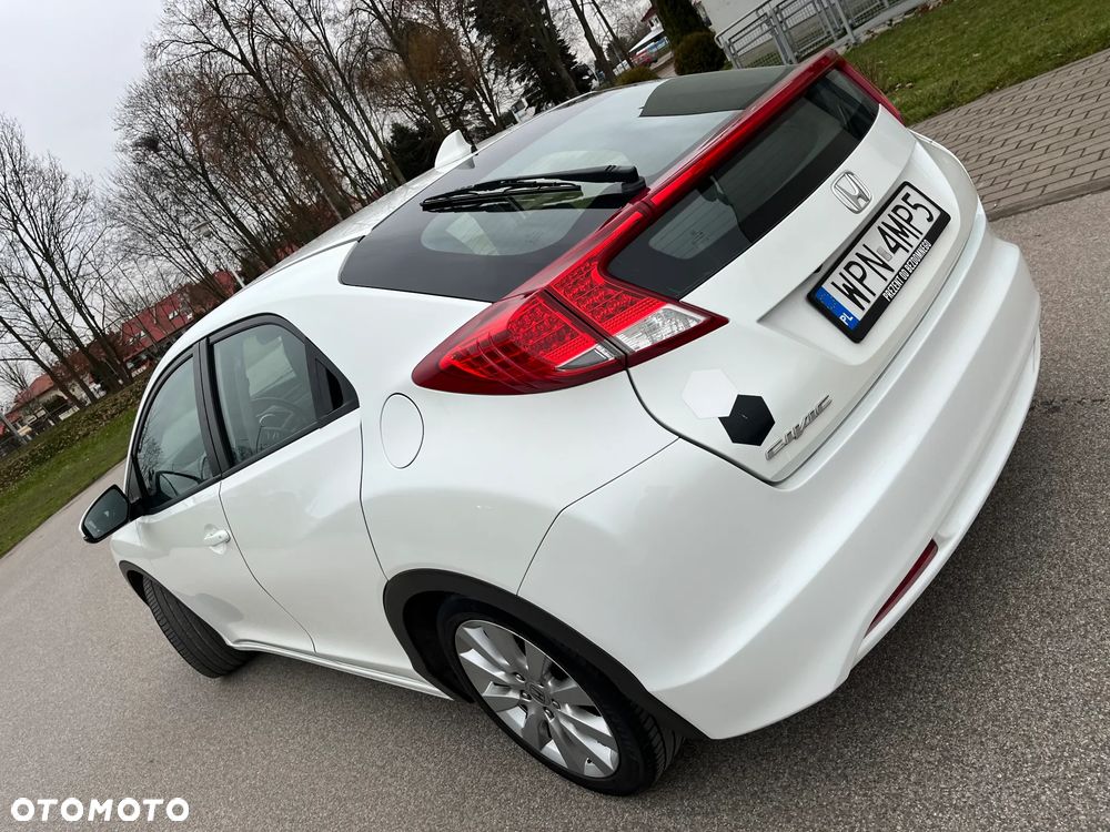 Honda Civic 1.8 i-VTEC Executive - 19