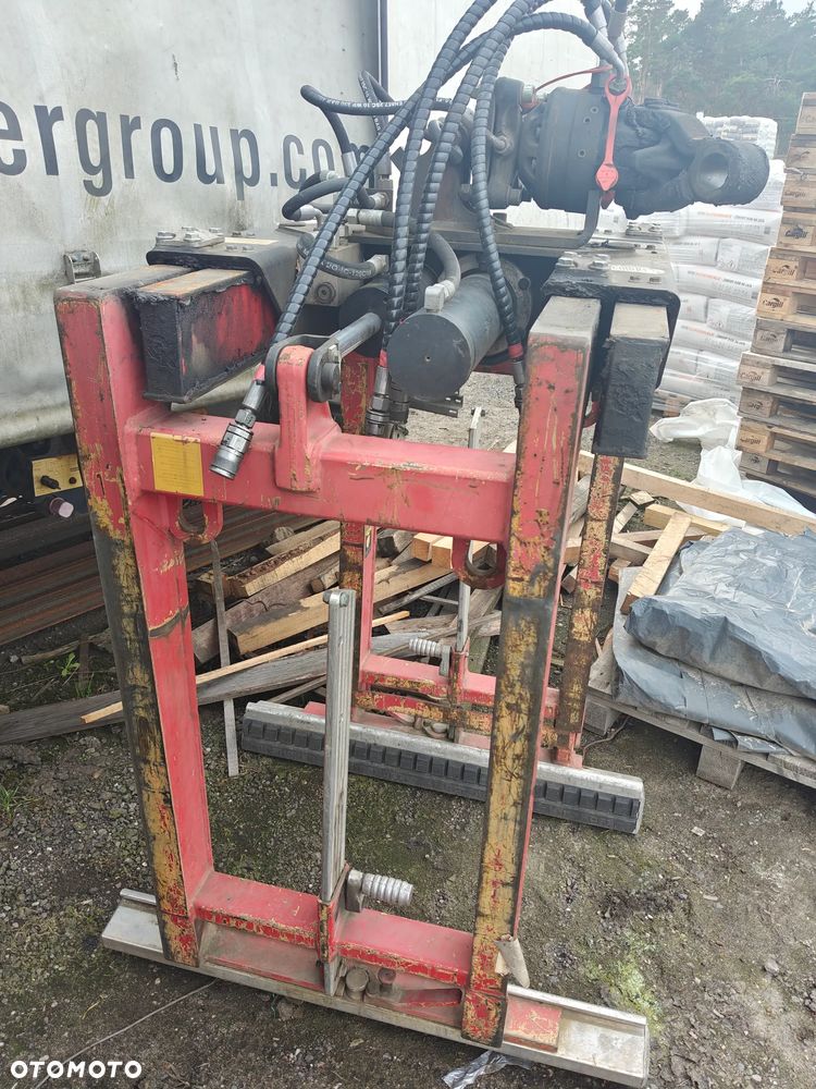 Chwytak do palet Hiab - 2