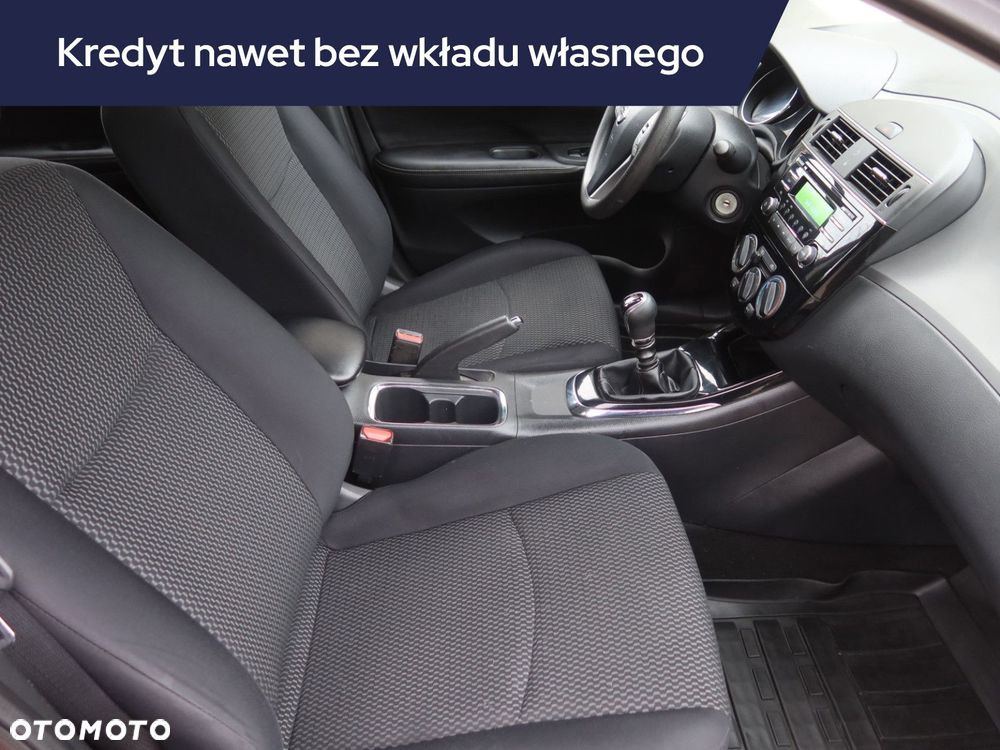 Nissan Pulsar - 11
