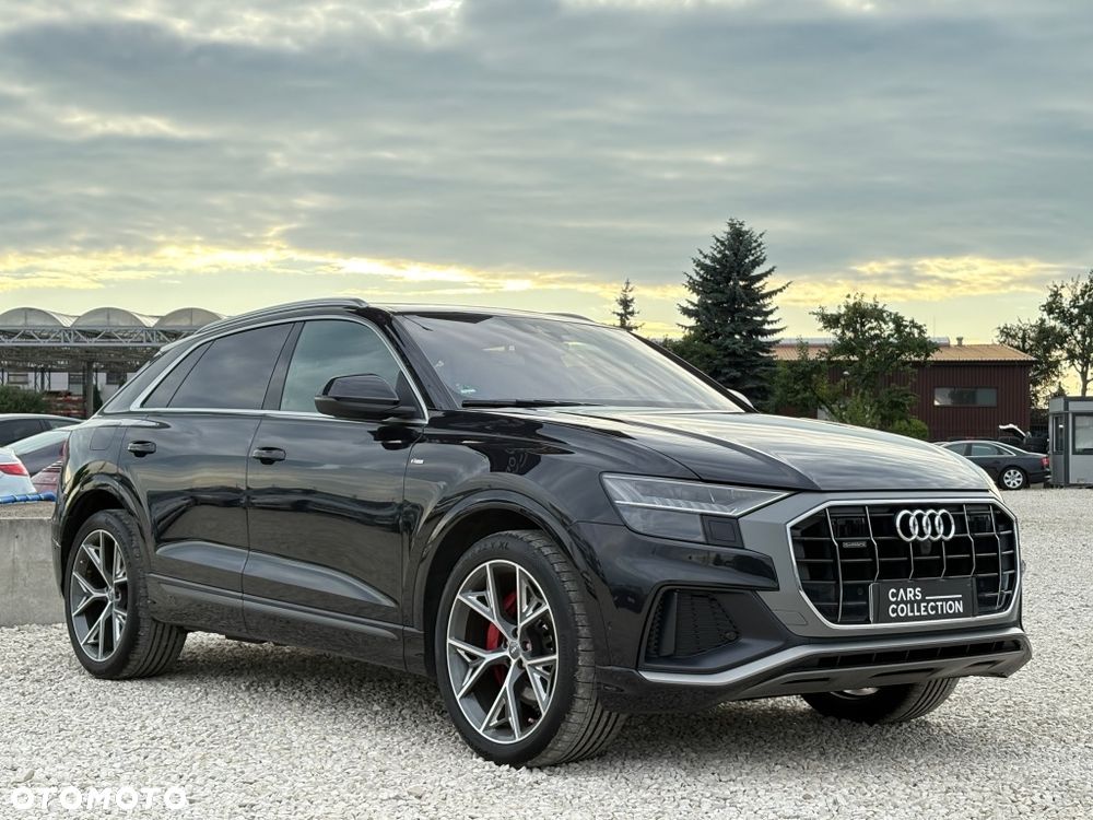 Audi Q8 - 2