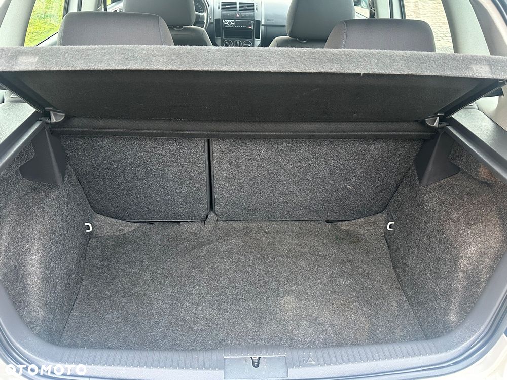 Volkswagen Polo 1.4 Trendline - 9