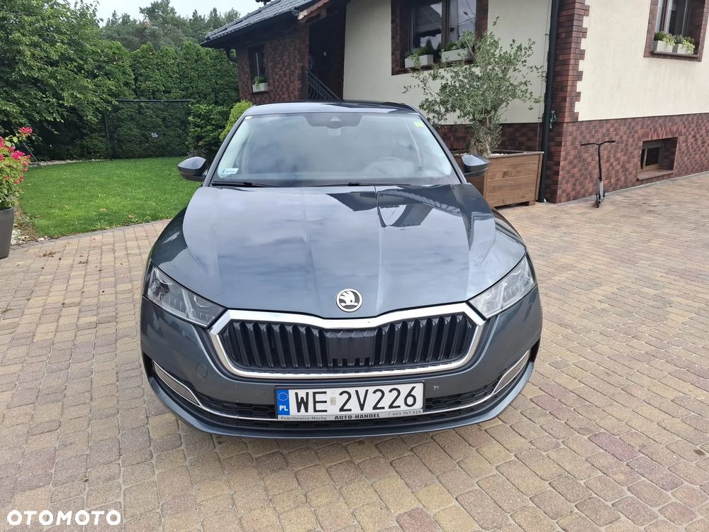 Skoda Octavia 2.0 TDI SCR Style DSG - 4