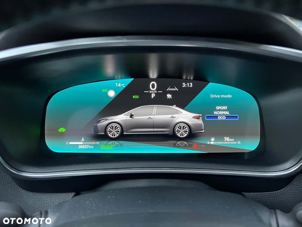 Toyota Corolla 1.8 Hybrid Executive - 17
