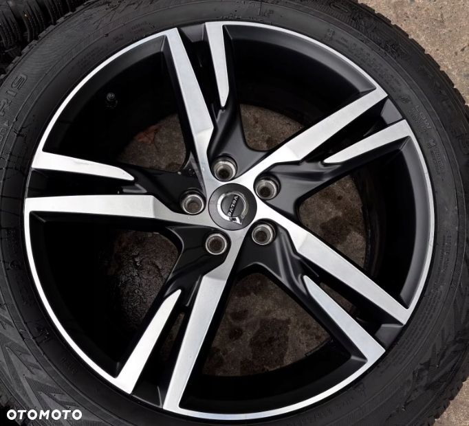 Koła felgi Volvo XC60 5x108 opony zimowe Nokian 4x 235/55R19 - 2