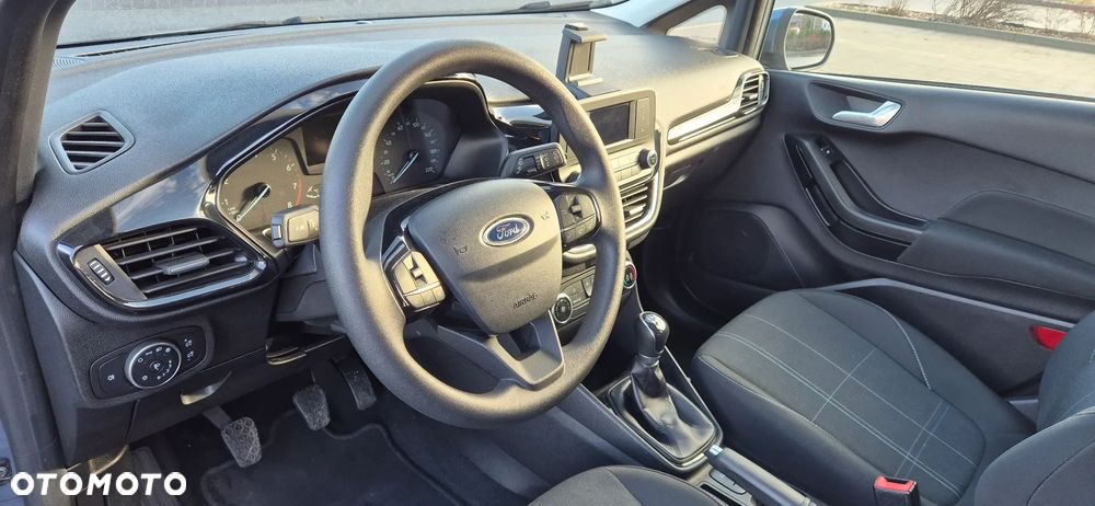 Ford Fiesta 1.1 Trend - 12