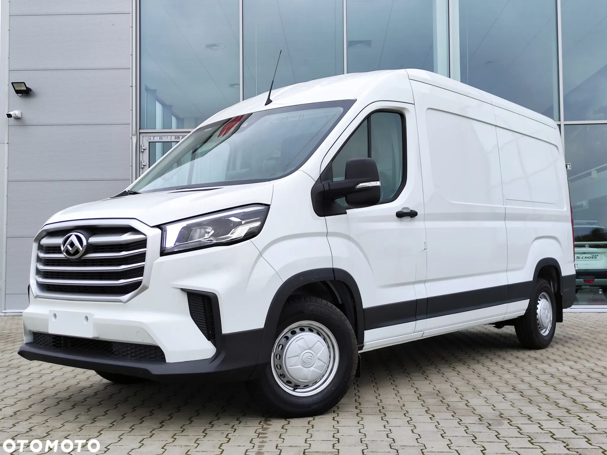 Maxus Deliver 9 - 1