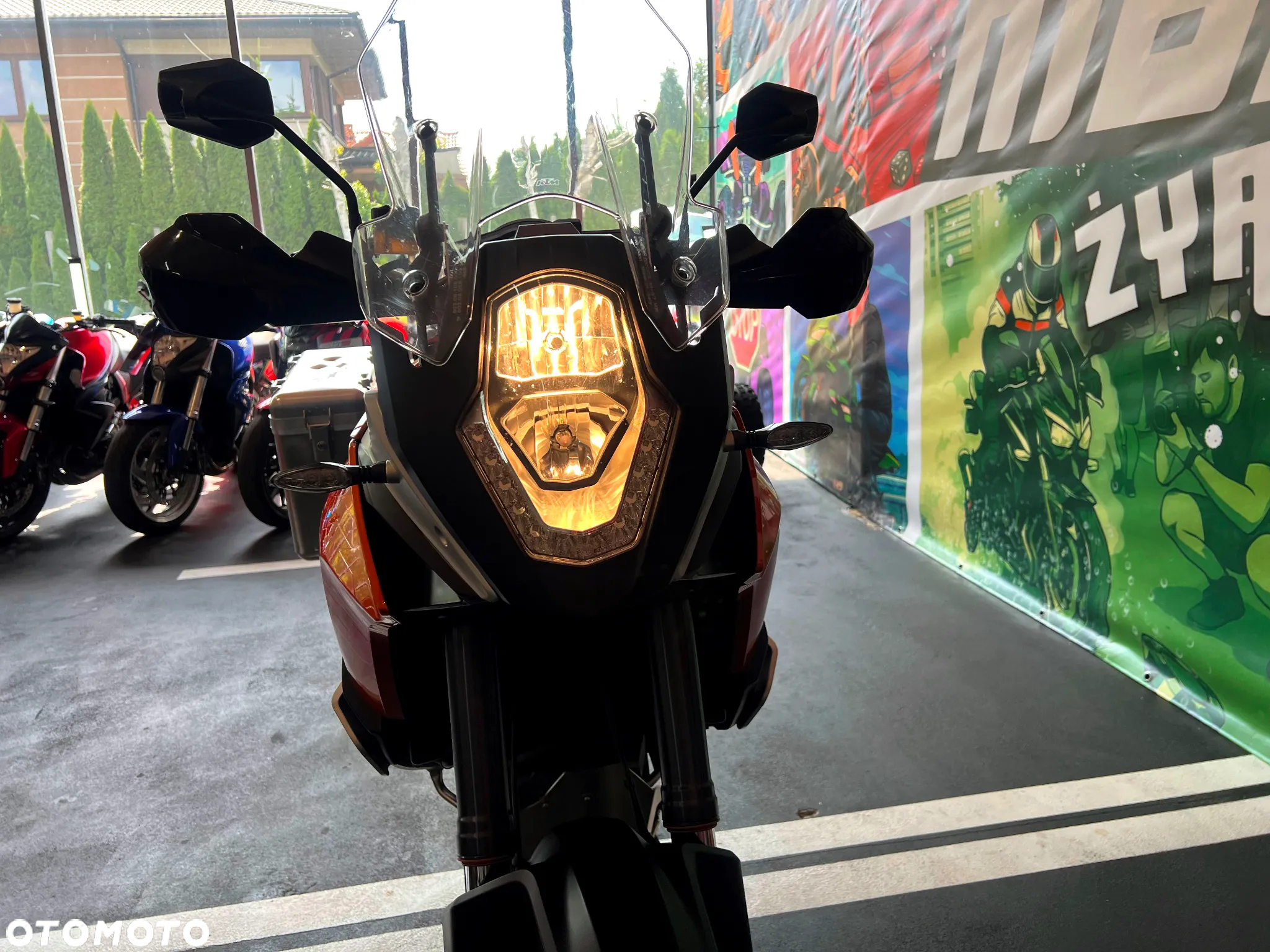 KTM Adventure - 15