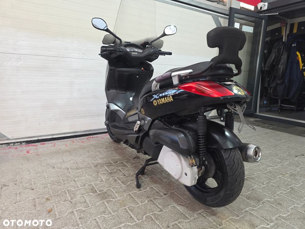 Yamaha X-max - 19