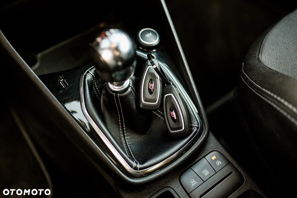 Ford Fiesta 1.5 EcoBoost S&S ST X - 28