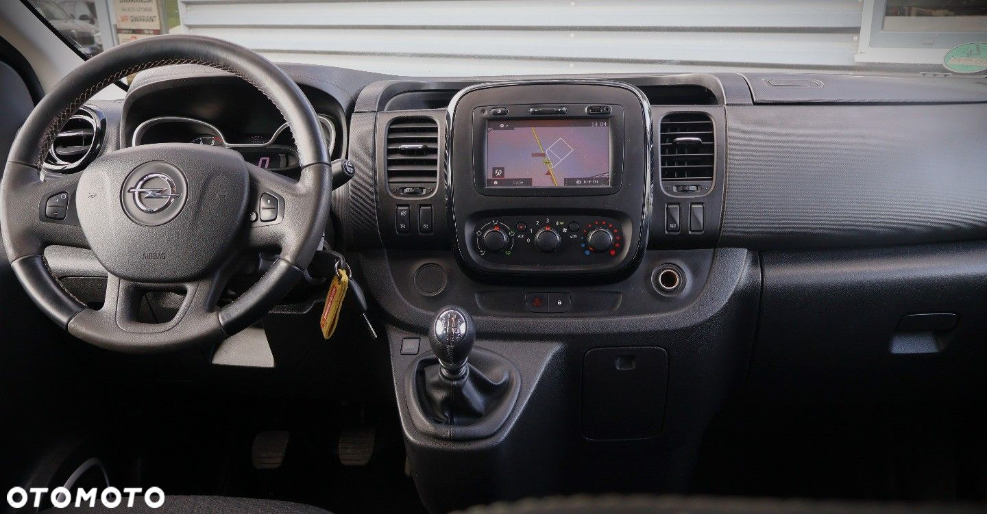 Opel Vivaro - 13