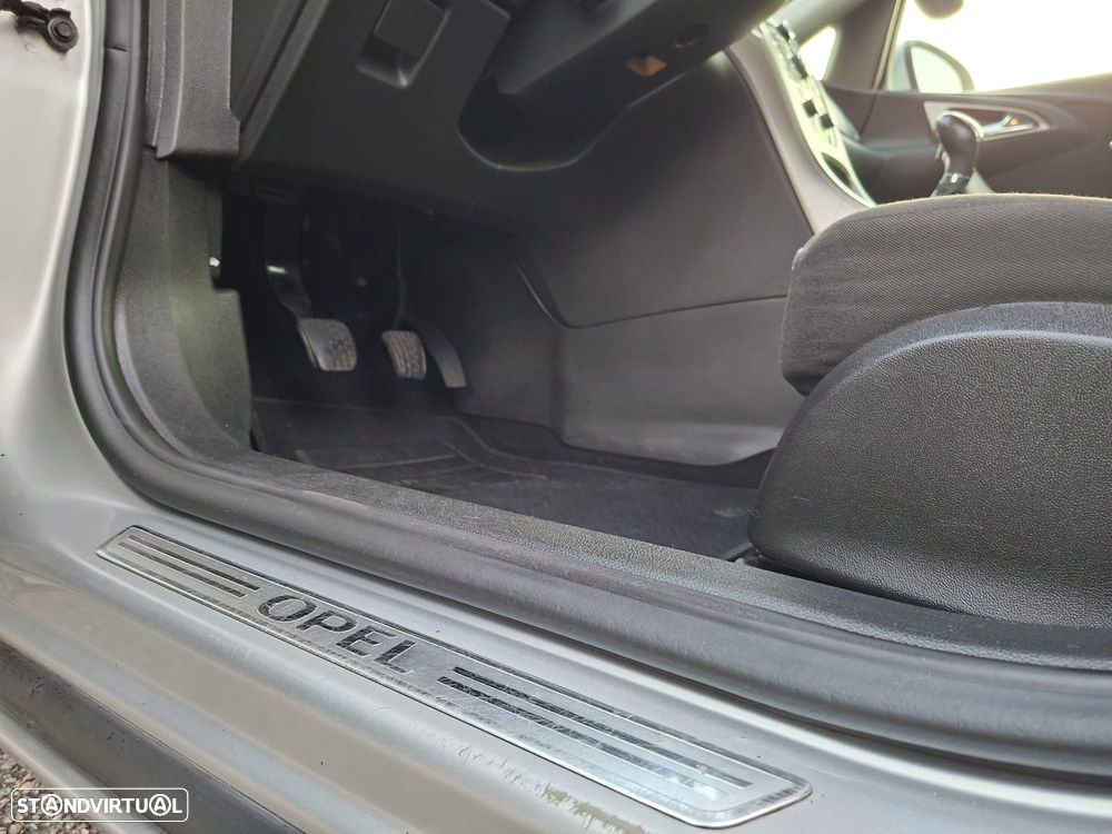 Opel Astra 1.4 Enjoy - 52