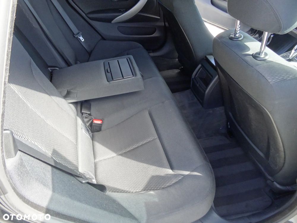 BMW Seria 4 420d xDrive Sport-Aut - 14