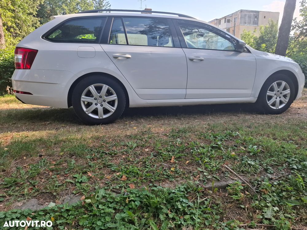 Skoda Octavia Combi 1.4 TSI G-TEC Active - 3