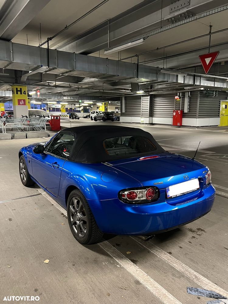 Mazda MX-5 1.8i RC REVOLUTION - 3
