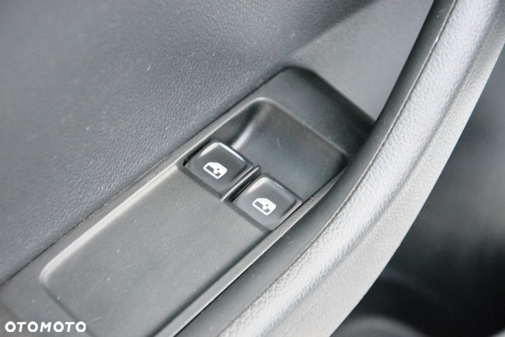 Skoda Fabia 1.0 Ambition - 17