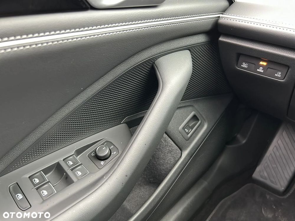 Volkswagen Passat Variant - 25