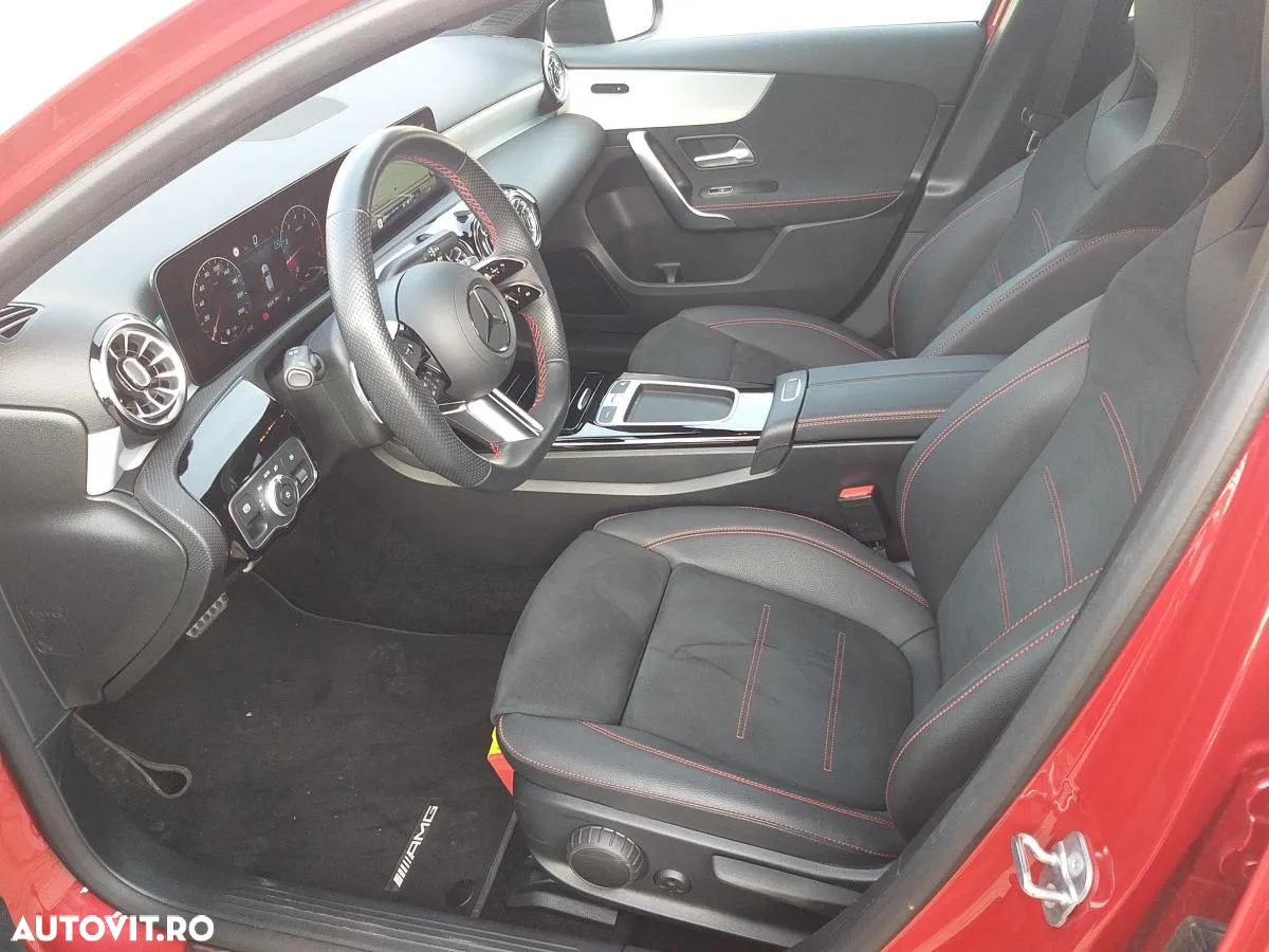 Mercedes-Benz A - 10