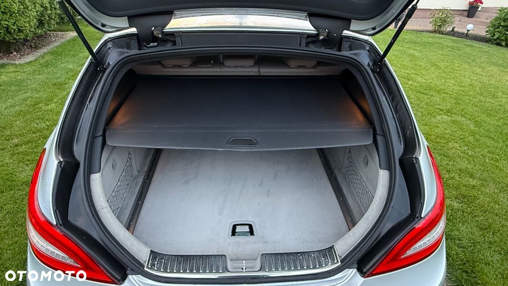 Mercedes-Benz CLS 350 CDI 4-Matic BlueEff - 18