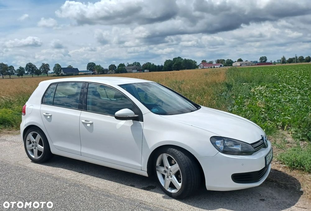 Volkswagen Golf 2.0 TDI Comfortline - 4