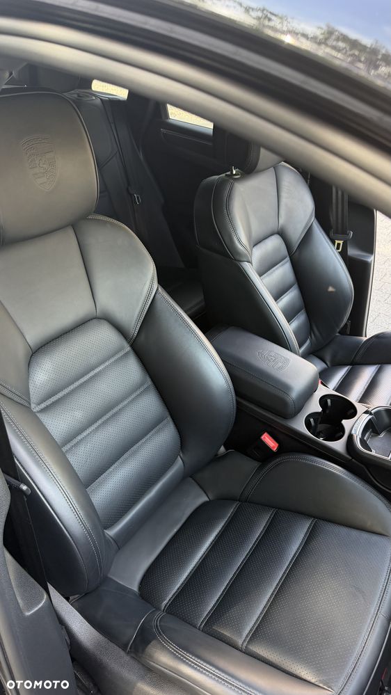 Porsche Macan T - 7