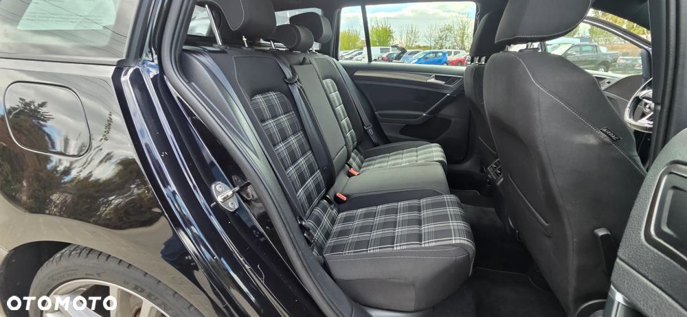 Volkswagen Golf GTD (BlueMotion Technology) DSG - 29