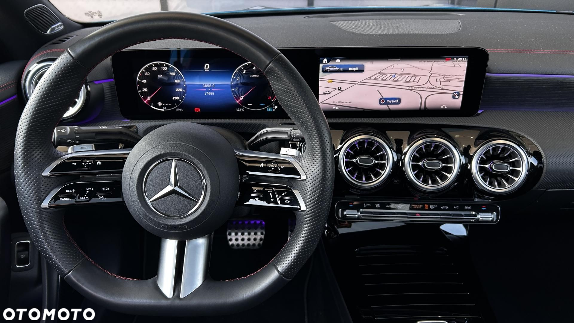 Mercedes-Benz CLA - 14