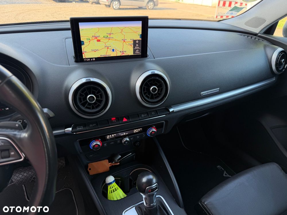 Audi A3 Sportback 2.0 TDI S tronic sport - 17