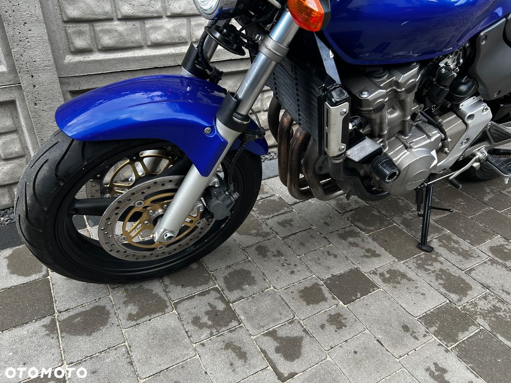 Honda CB - 16