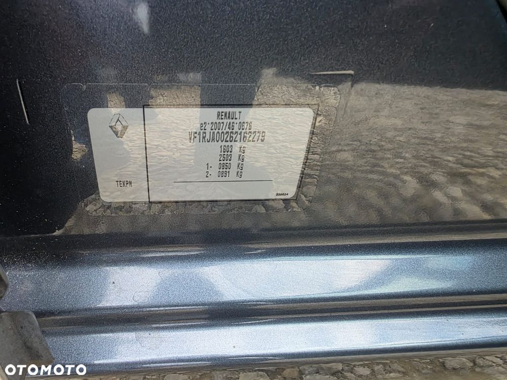 Renault Clio - 19