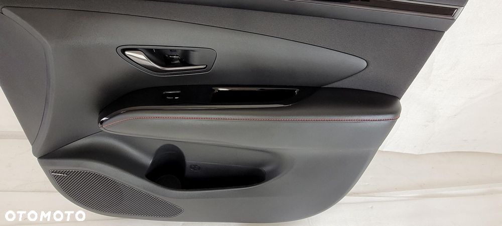 TAPICERKA DRZWI PRAWYCH TYŁ TYLNYCH HYUNDAI TUCSON IV 2020- 82306-N7061 - 2