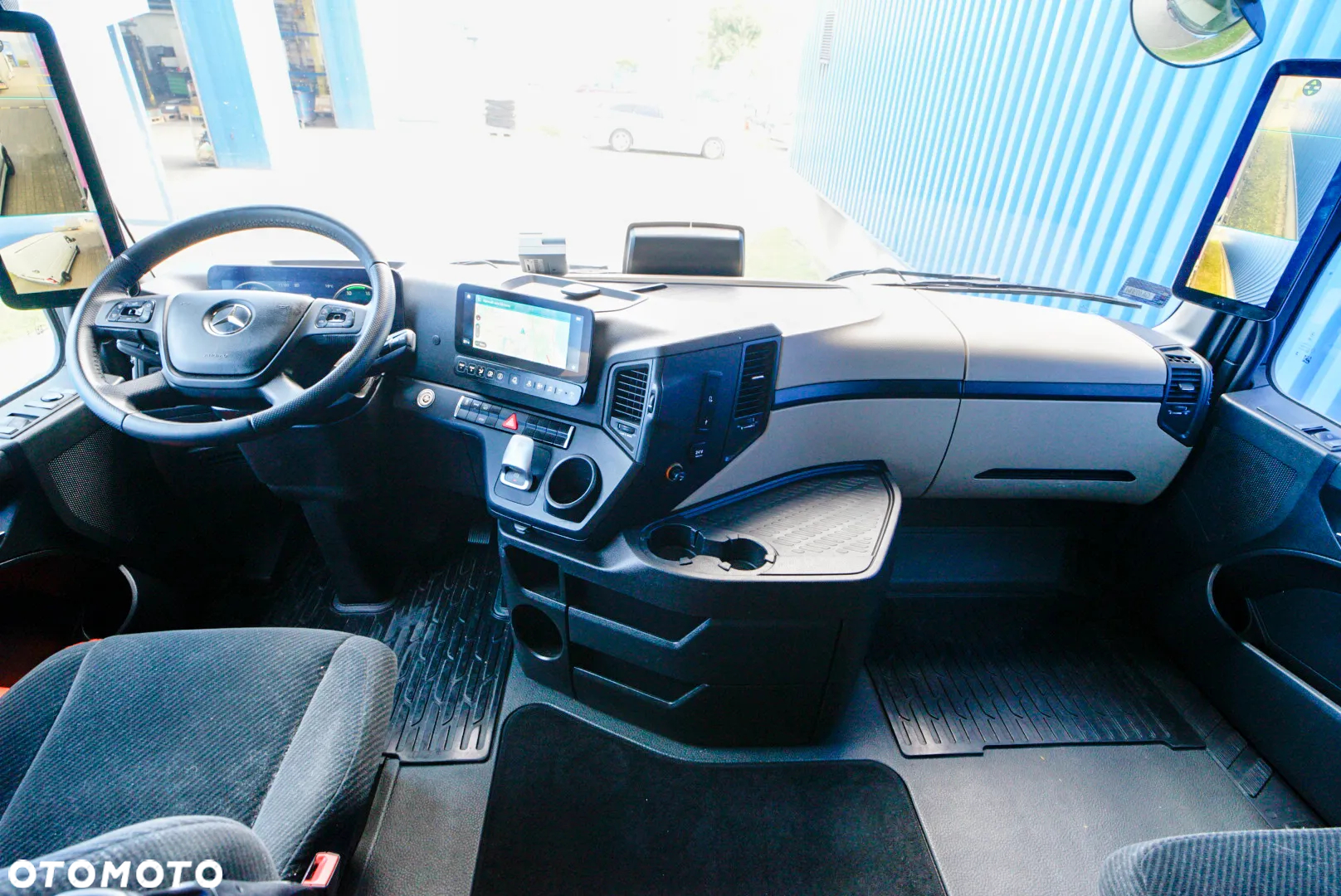 Mercedes-Benz Actros - 6