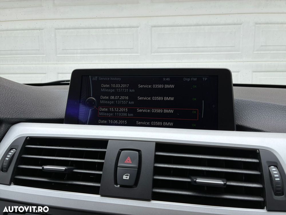 BMW Seria 3 320i Aut. - 18