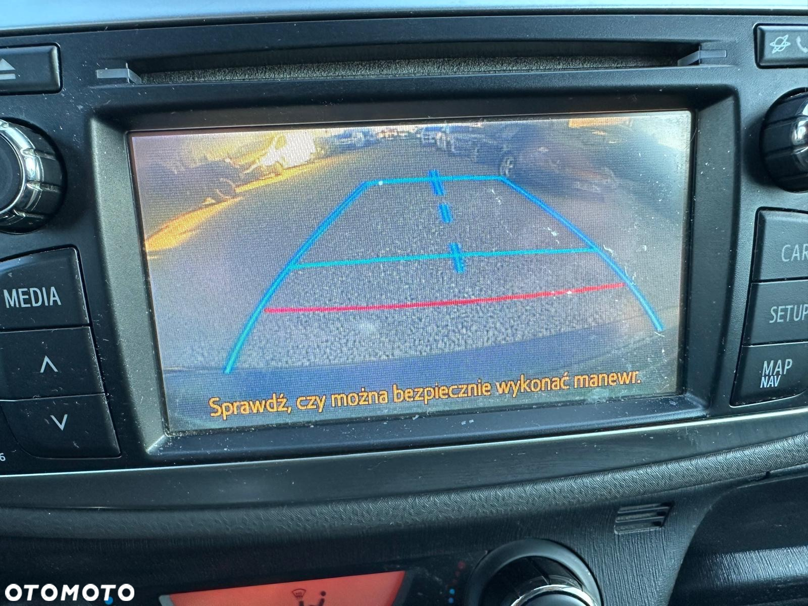 Toyota Yaris - 15