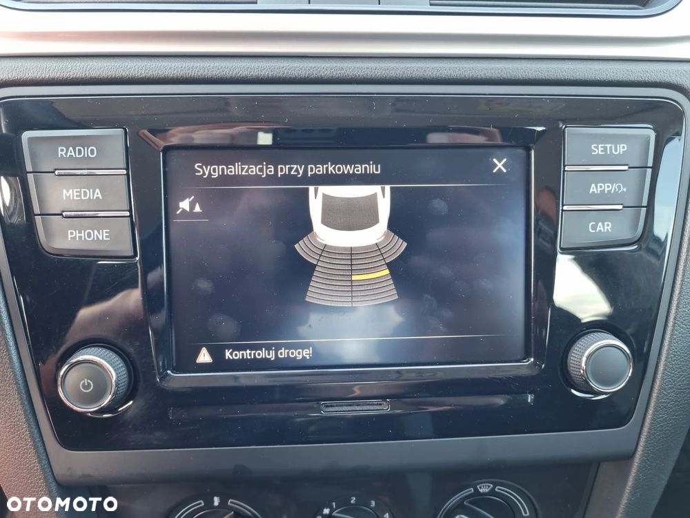 Skoda RAPID 1.0 TSI Ambition - 22