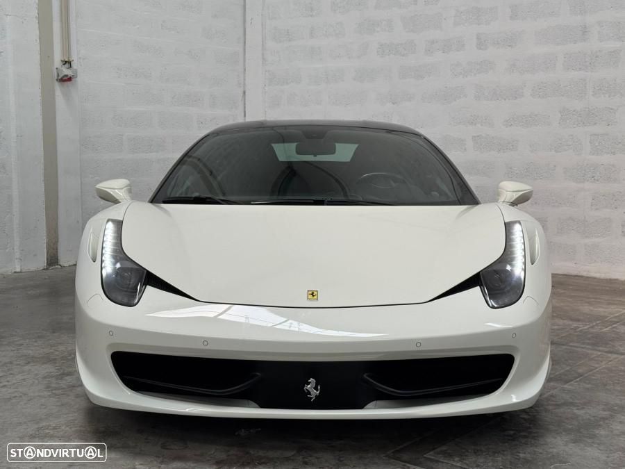 Ferrari 458 Italia - 8