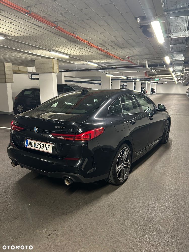 BMW Seria 2 220i M Sport - 8