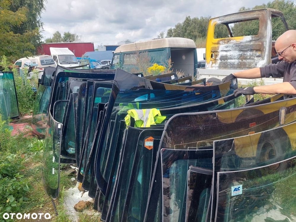 SZYBA CZOŁOWA PRZEDNIA RENAULT LAGUNA II MAZOWSZE - 3