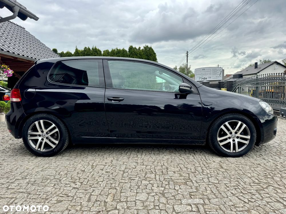 Volkswagen Golf 1.6 Comfortline - 4