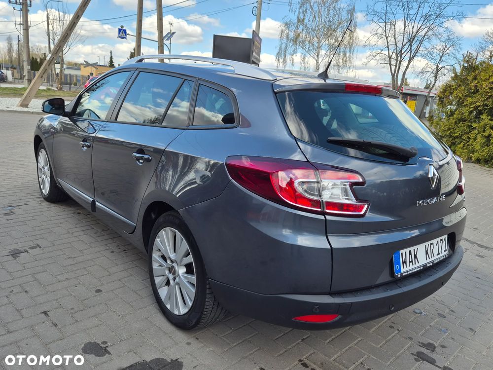 Renault Megane ENERGY dCi 110 Start & Stop LIMITED - 9