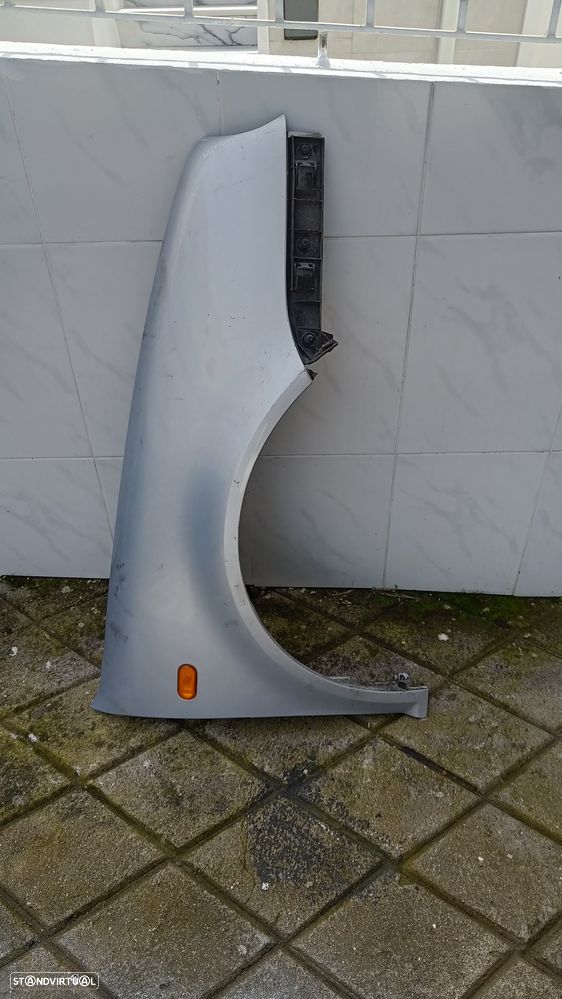 guarda lamas direito VW golf IV 4 2001 - 1