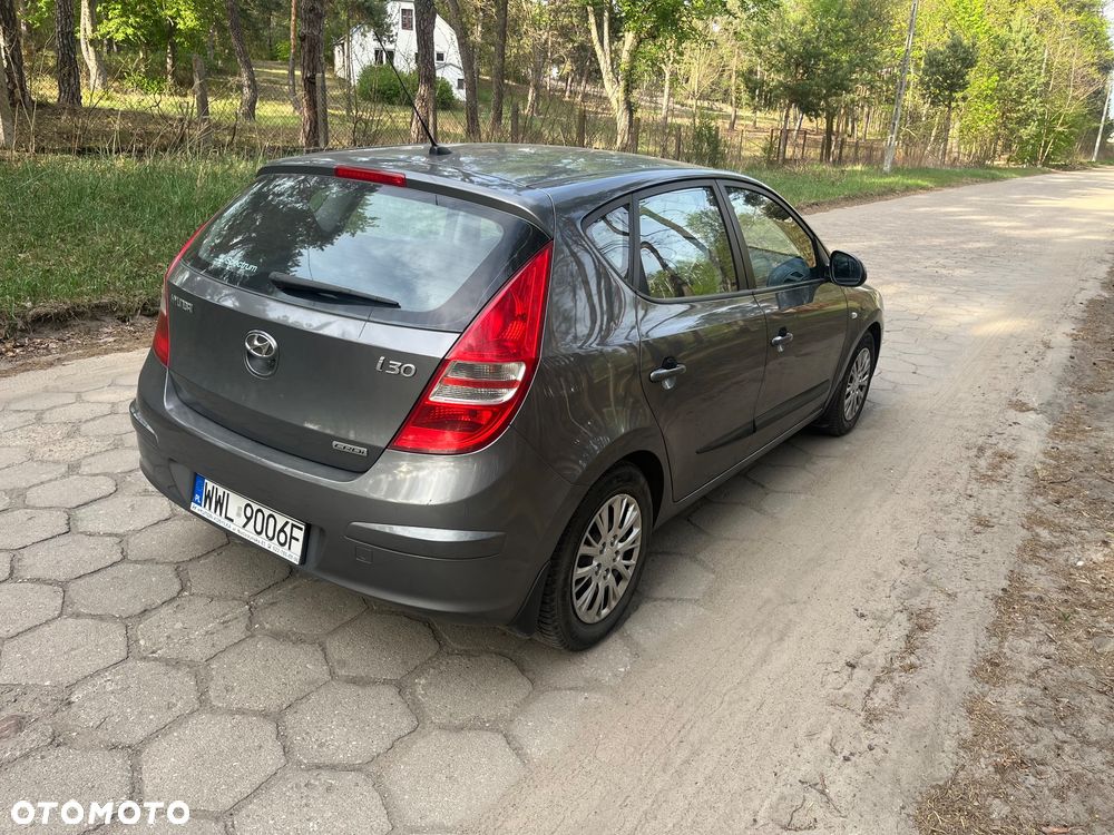 Hyundai i30 1.6 CRDi Comfort - 4