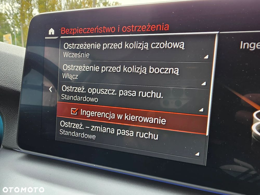 BMW Seria 5 520i mHEV Luxury Line - 39