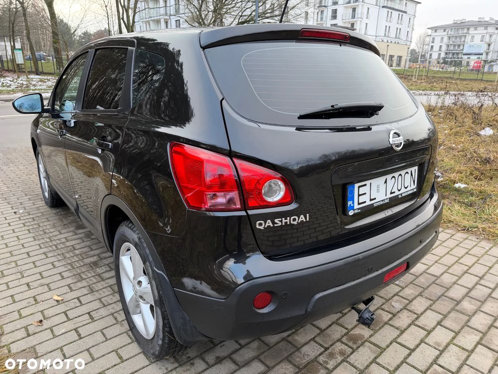 Nissan Qashqai 2.0 dCi 4x4 Tekna - 6