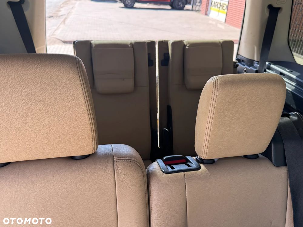 Land Rover Discovery 4.4 V8 SE - 24