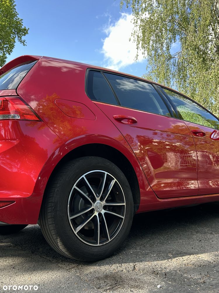 Volkswagen Golf - 3