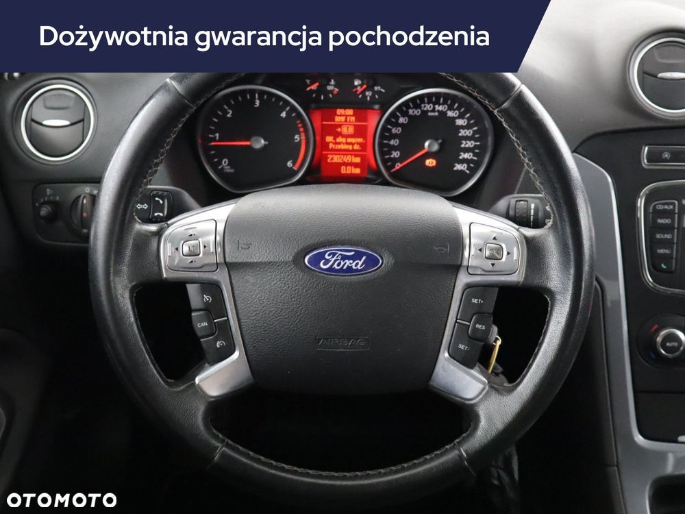 Ford Mondeo - 17