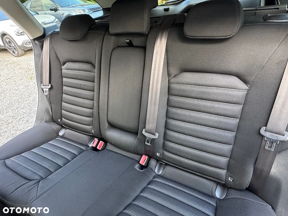 Ford Mondeo - 25