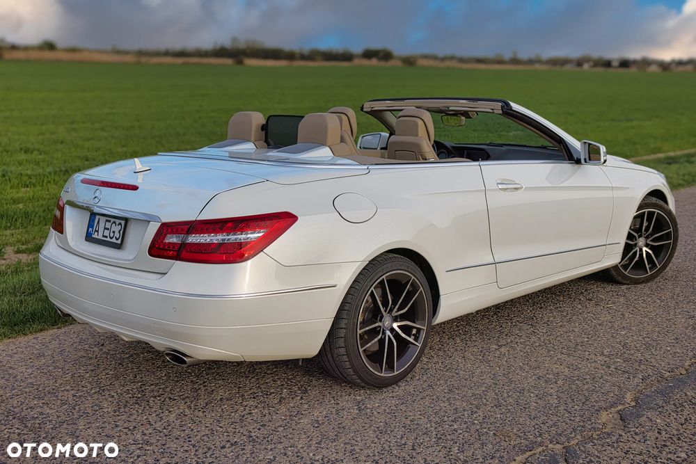 Mercedes-Benz Klasa E 350 CGI BlueEffICIENCY - 34