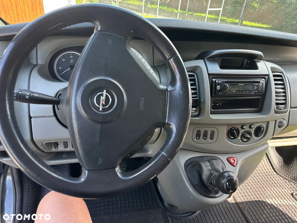 Opel Vivaro - 6