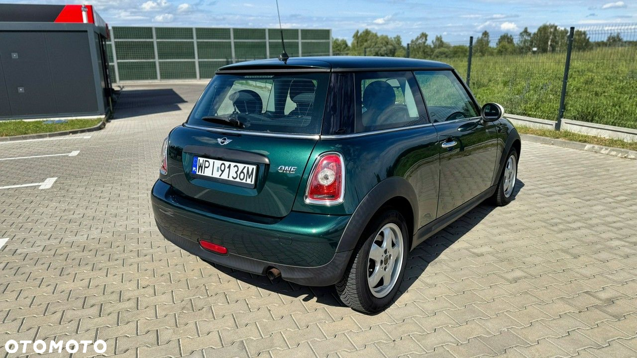 MINI ONE - 22